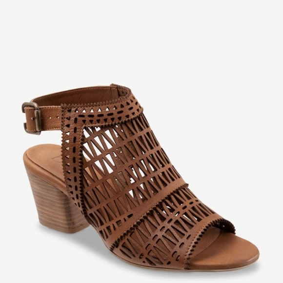 Bueno Candice Sandal Heel Women's size 38 7.5/8 - Picture 1 of 13